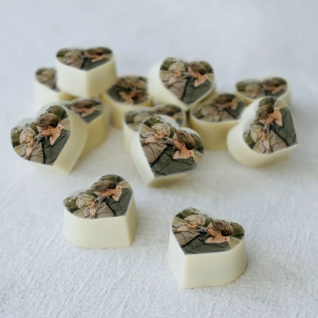 Chocolate pralines - Heart - set of 12