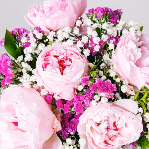 Unique: Pink Peonies and Statice Fuchsia highlight