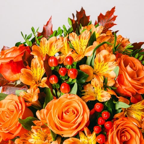 Pumpkin Spice : Roses et Alstroemerias highlight