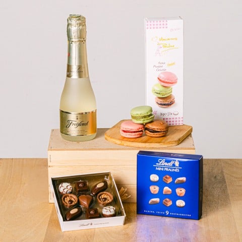 Sweet Bubbles: Mini-Pralinen und Cava-Sekt Carta Nevada