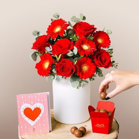Désir Éternel : Roses et Gérberas