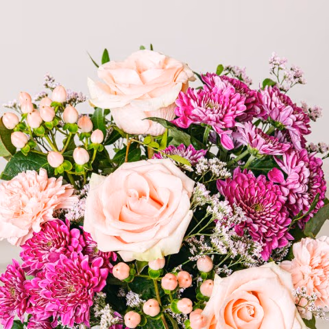 Sweet Mother: Roses and Carnations highlight