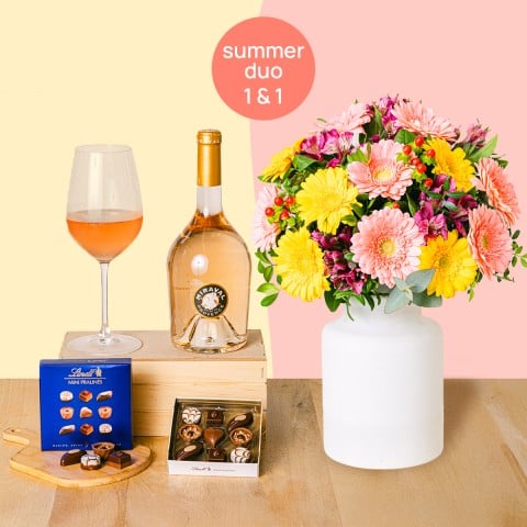 Sommerfreude-Duo: Gerbera und Roséwein