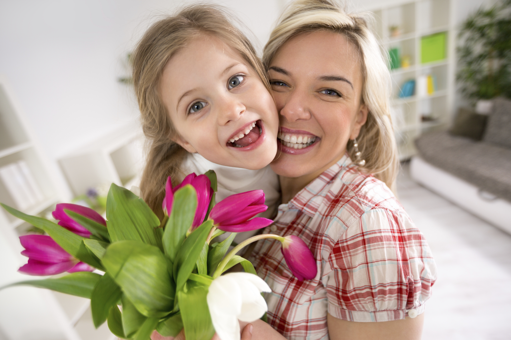 iStock 000068192329 Medium 1 FloraQueen EN 3 best ideas for Mother's Day flowers