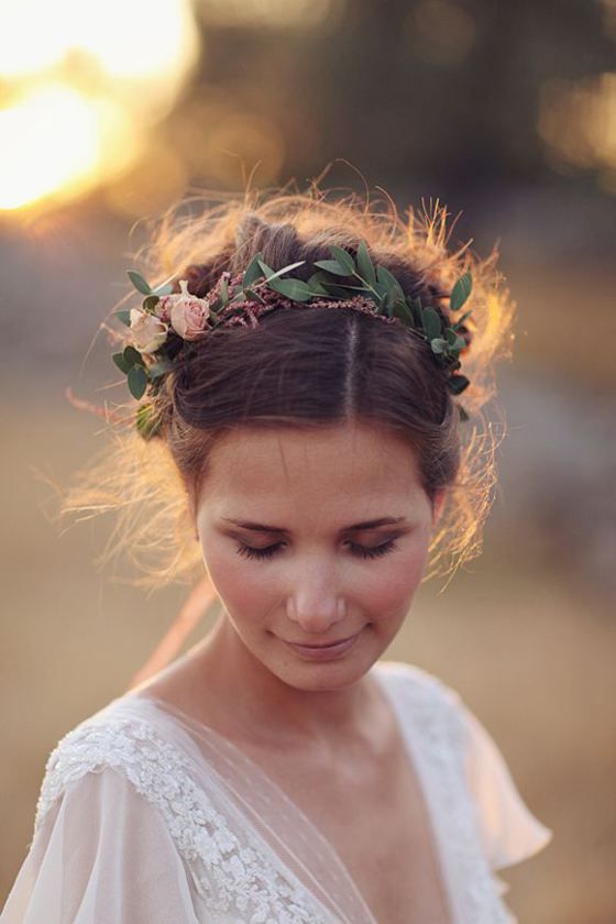bridal natural tiara hairstyle