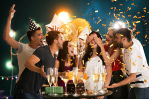 shutterstock 1137003704 FloraQueen Happy Birthday Friend: How to Plan and Celebrate Your Friend’s Birthday