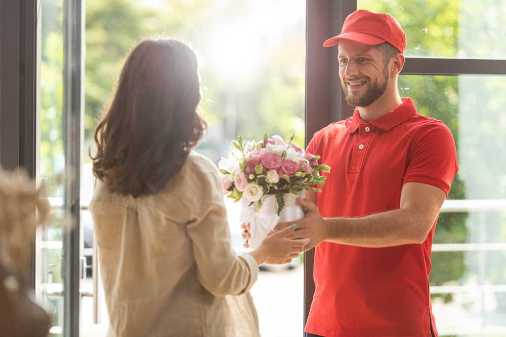 shutterstock 1513986245 FloraQueen Cheap Flower Delivery is an Economic Way to Send Bouquets