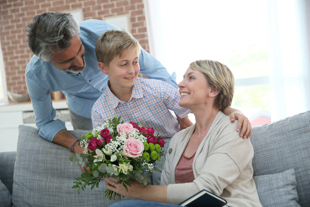 shutterstock 275155670 FloraQueen EN Mother’s Day Flowers: Top Flowers for Mother’s Day