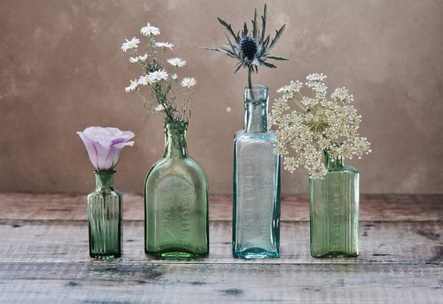 3AANcrCEv0jq scaled 1 FloraQueen EN How To Clean Glass Vases
