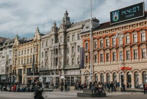 Oe0miYNtWGjq FloraQueen EN How Flowers Define the Essence of Zagreb