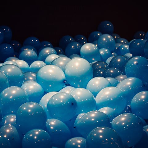 How to Celebrate the 30th Wedding Anniversary - Flora Queen