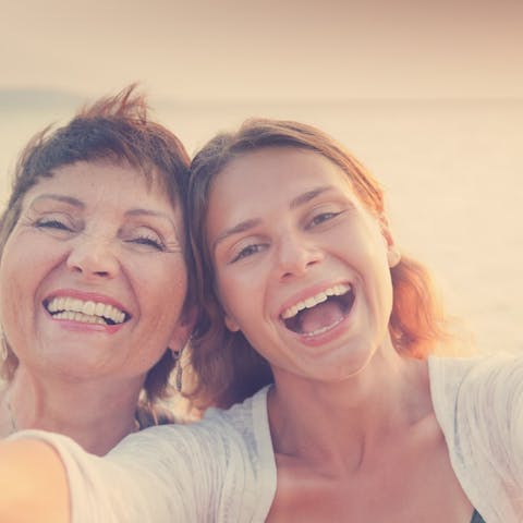 Mother’s Day: choose the flowers that suit her best - Flora Queen