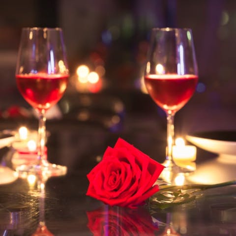 How To Plan The Perfect Valentines Dinner - Flora Queen