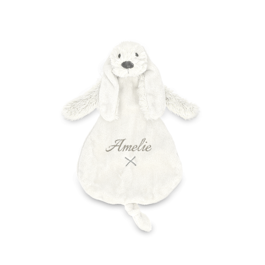 1e956f5ce30c533a3c77fcb07bc1e5ea