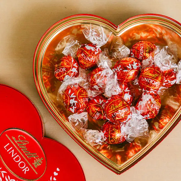 Moët & Sweet Embrace Flora Queen Flora Queen