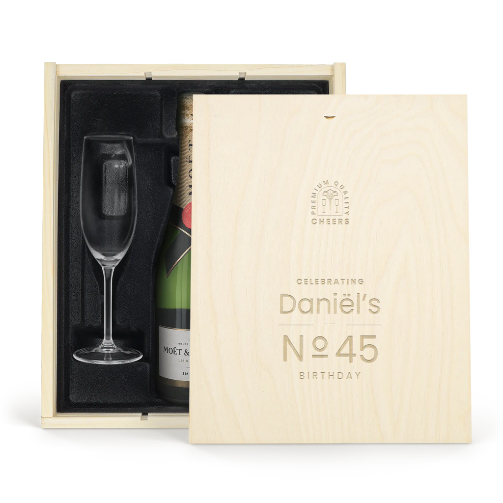 668930089de80880972a157244d4d54d