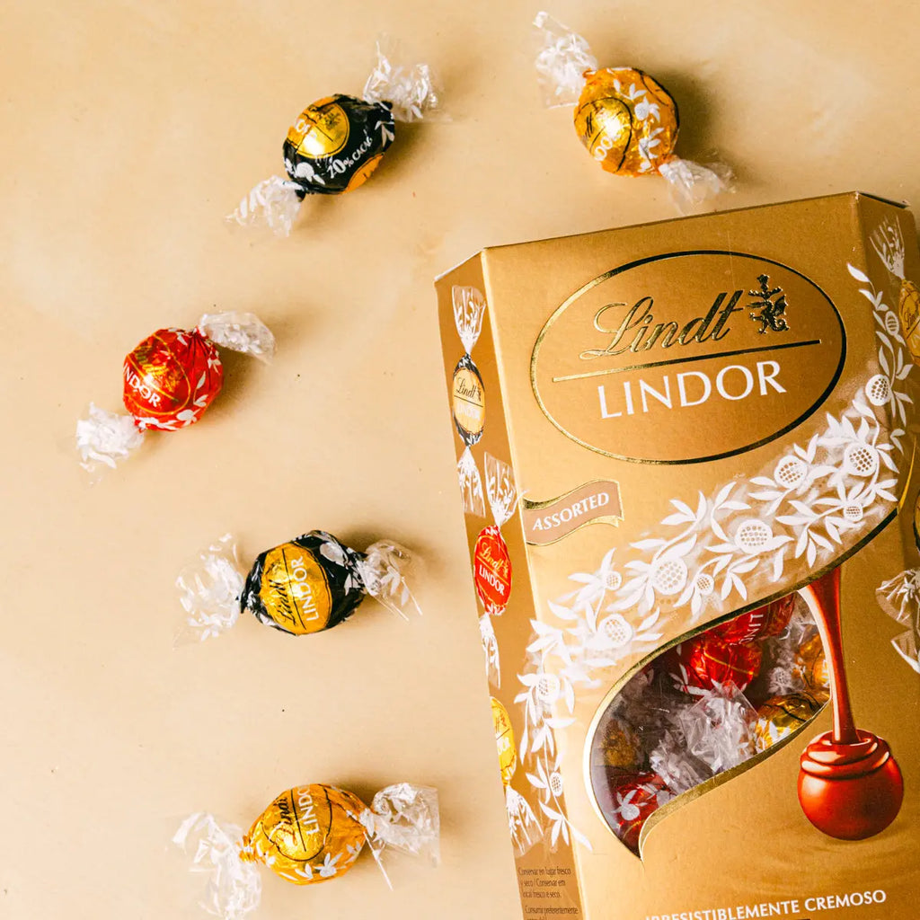 Season’s Greetings Flora Queen Flora Queen