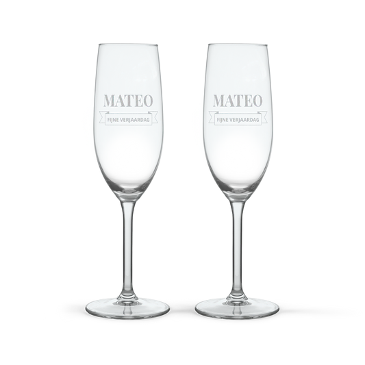 8e61b5576bf4443fef268d518f8ff6e9