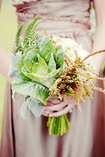 bouquet de mariée avec des feuilles de chou