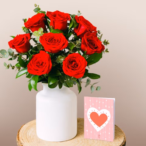Fleurs Vibrantes : Roses Rouges Fleurs Vibrantes : Roses Rouges